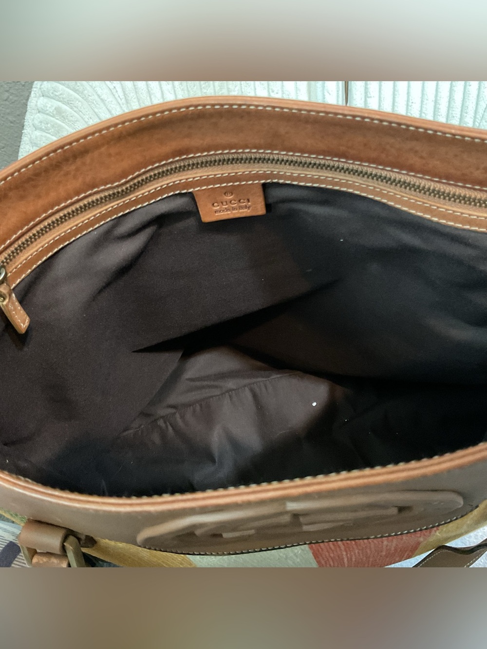Gucci Bags - Picture 15 of 15
